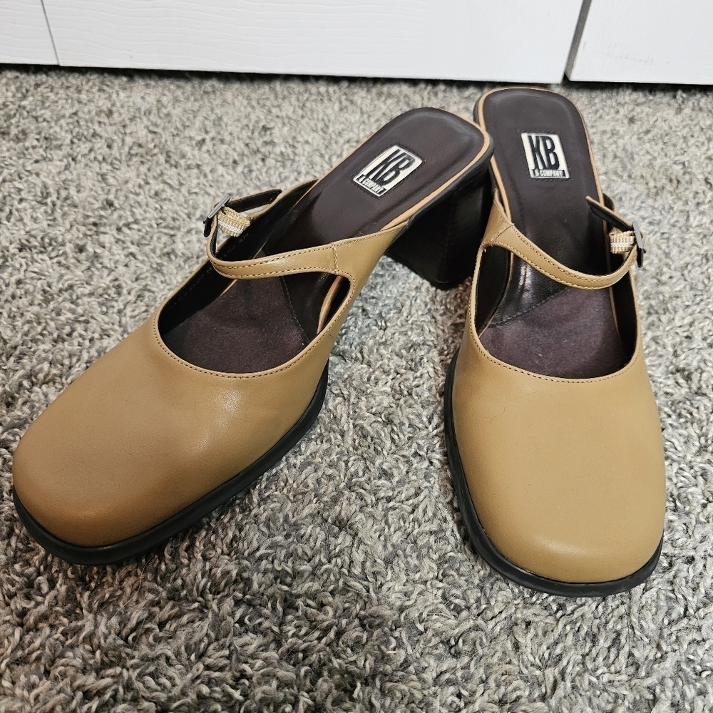 KB & Company black Leather Mules size 9